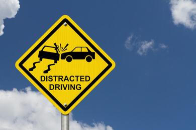 Distracted-driving-accident-HoustonLawyer-1.jpg Distracted-driving-accident-HoustonLawyer-1.jpg
